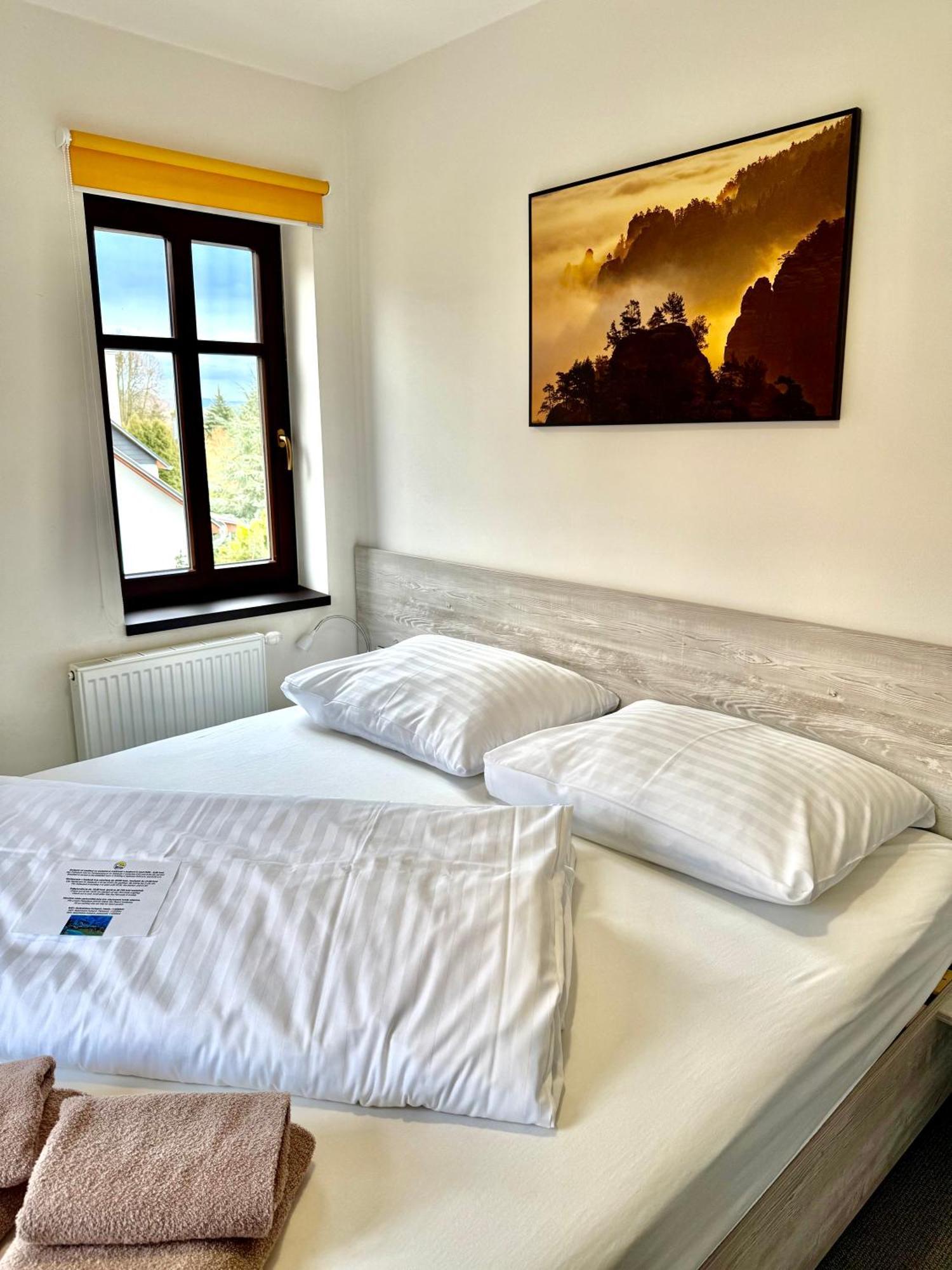 Resort Mezna Хренско Экстерьер фото